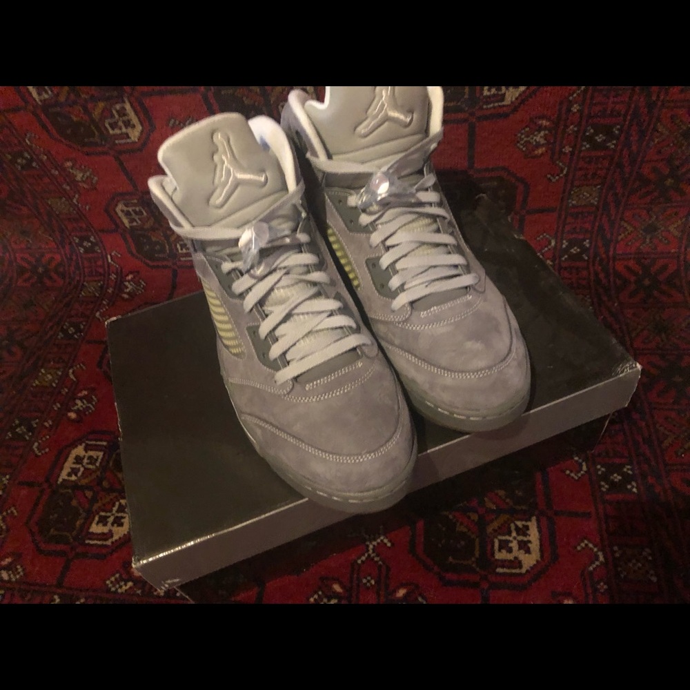 Air Jordan 5 Wolf Gray…